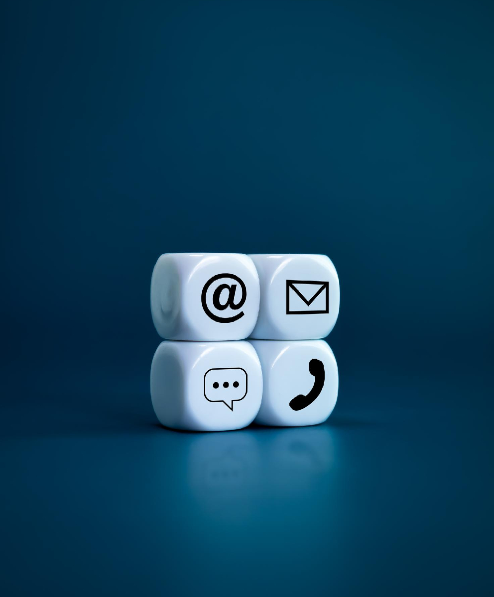 Nimm Kontakt auf – OrionLens – Dein Marketing-Partner.